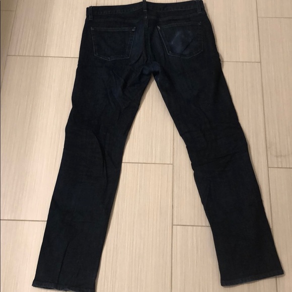 Uniqlo Slim fit Denim - dark wash 33w 32l - Picture 3 of 3